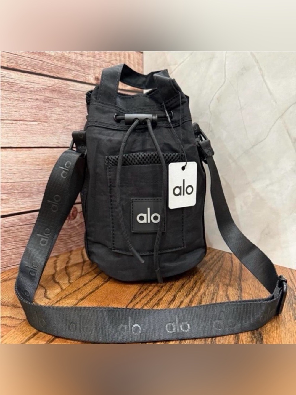 Alo Cross Body Bucket Bag NWT